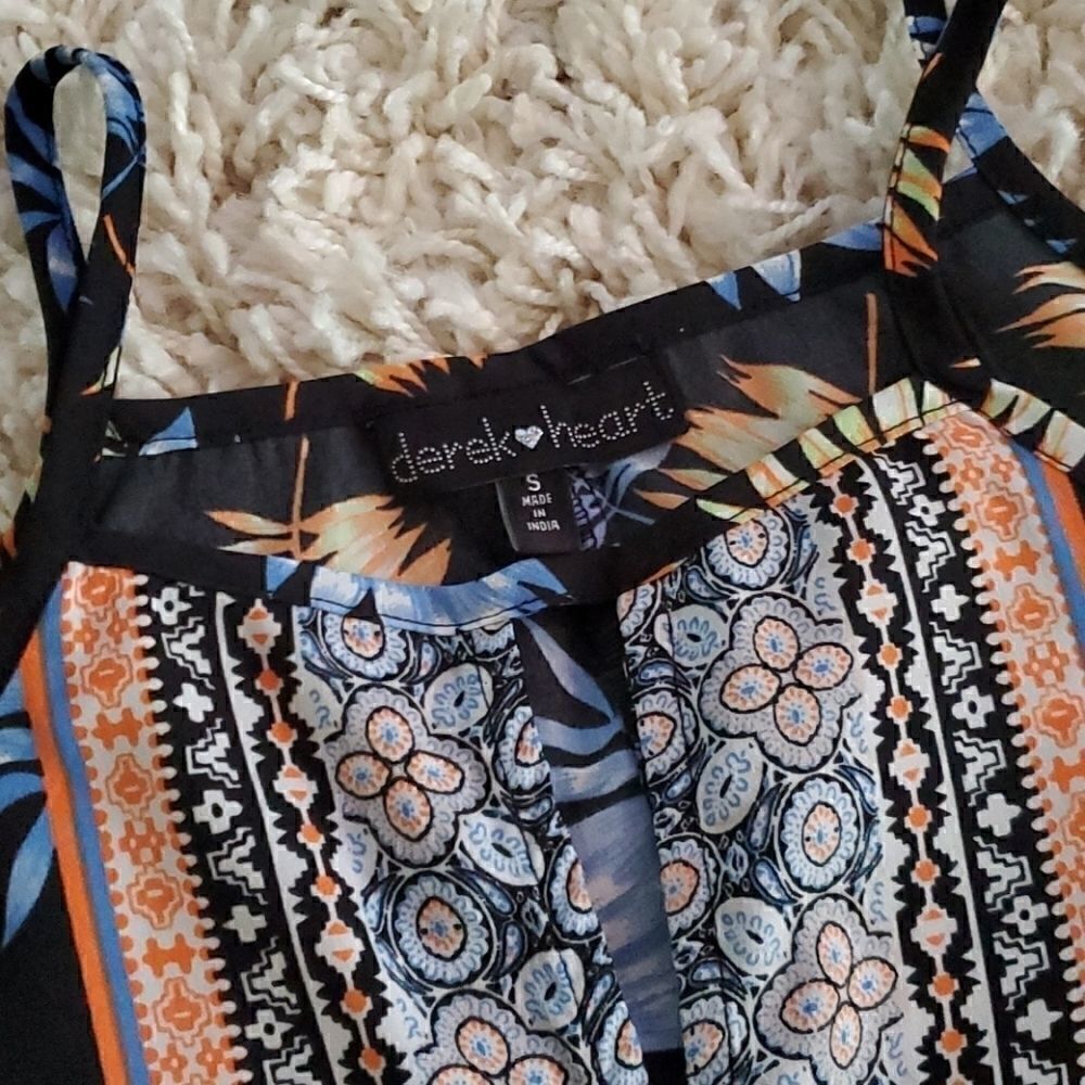 DEREK HEART Tunic Tank Top - Picture 3 of 5